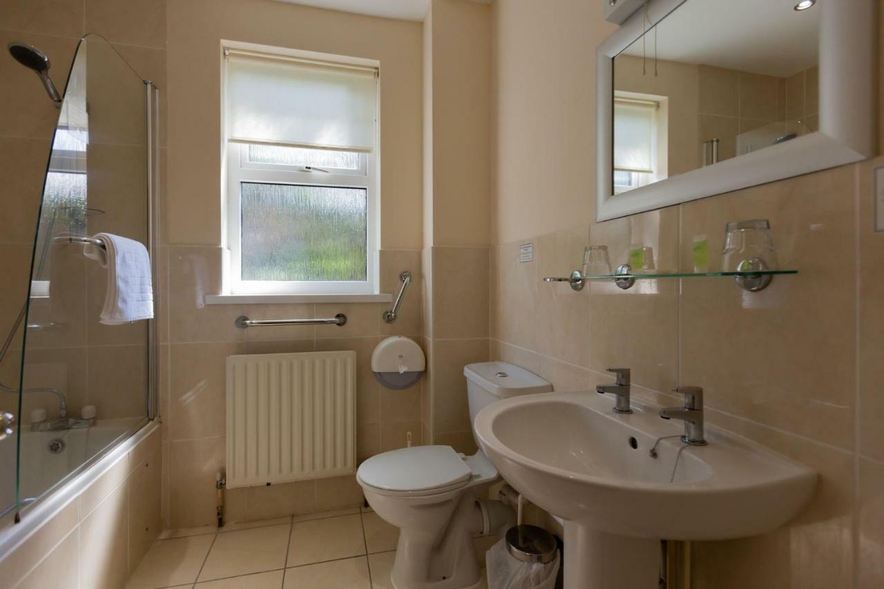 The Beeches Hotel Grimsby Extérieur photo